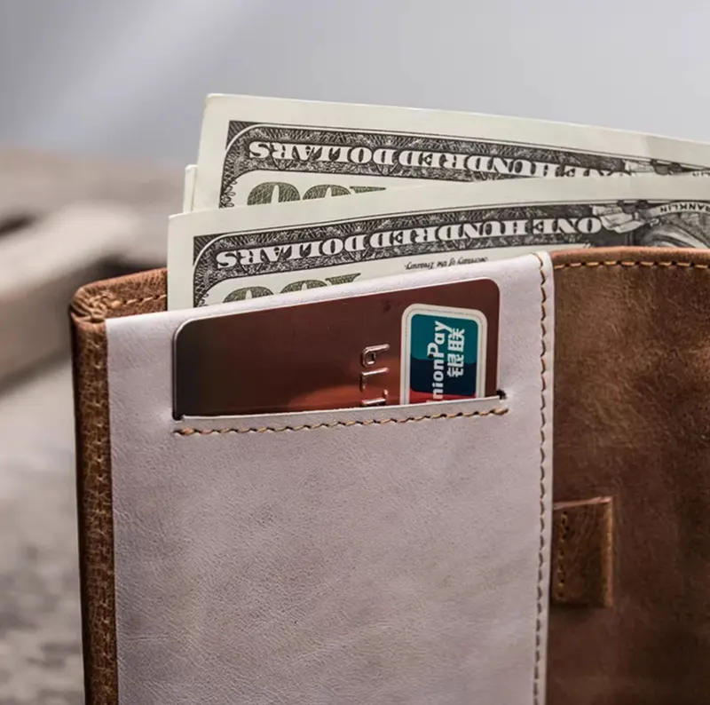 Vintage Classic Leather Slim Short Wallet Minimalist Design