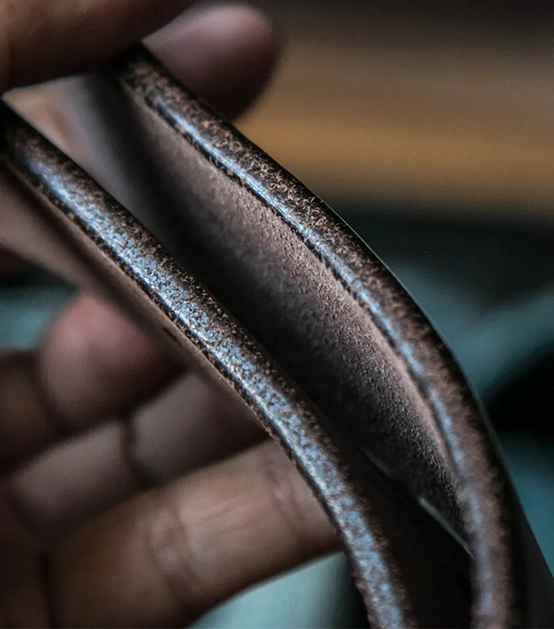 Vintage Textured Natural Vegetable-Tanned Leather Men's Belt