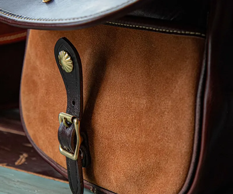 Colorblock Full-Grain Leather Messenger Style Crossbody Bag