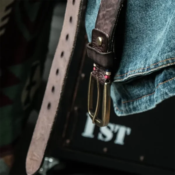 Vintage Vegetable-Tanned Genuine Leather Belt with Brass Buckle Coffee