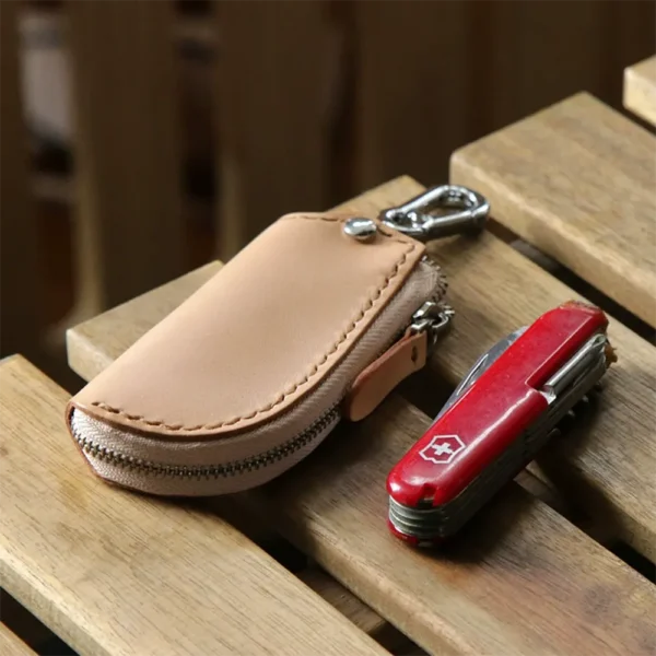 Hand-Stitched Genuine Leather Motorcycle Keychain with Zipper
