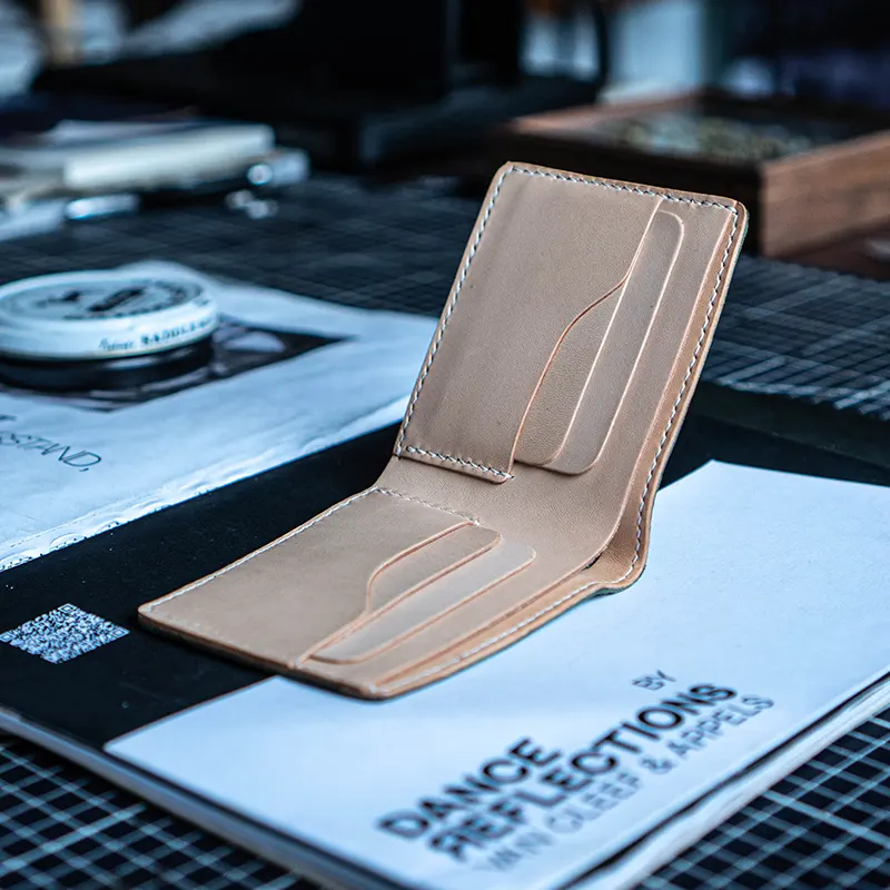 Handcrafted Waxed Full-Grain Leather Short Wallet