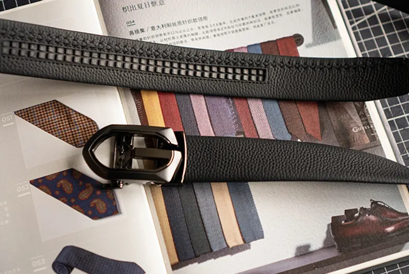 High-End Business Gentleman’s Leather Belt Automatic Buckle