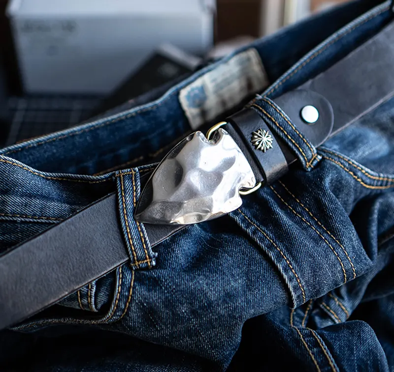 Rugged Niche Men's Cowhide Belt with Stainless Steel Buckle