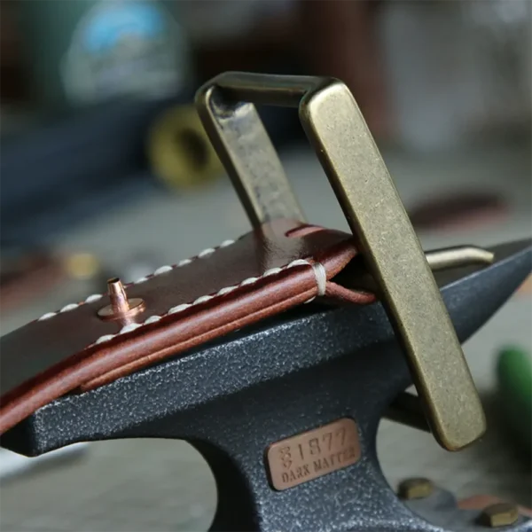 RSBE0536-z-02 Luxury Gentleman Vintage Hand-Polished Men's Leather Belt