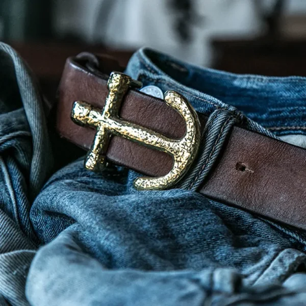 Luxury Vintage Belt with Hammered Brass Anchor-Shaped Buckle