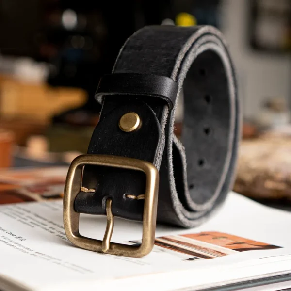 Men's Minimalist Vintage Workwear Full-Grain Leather Belt Black