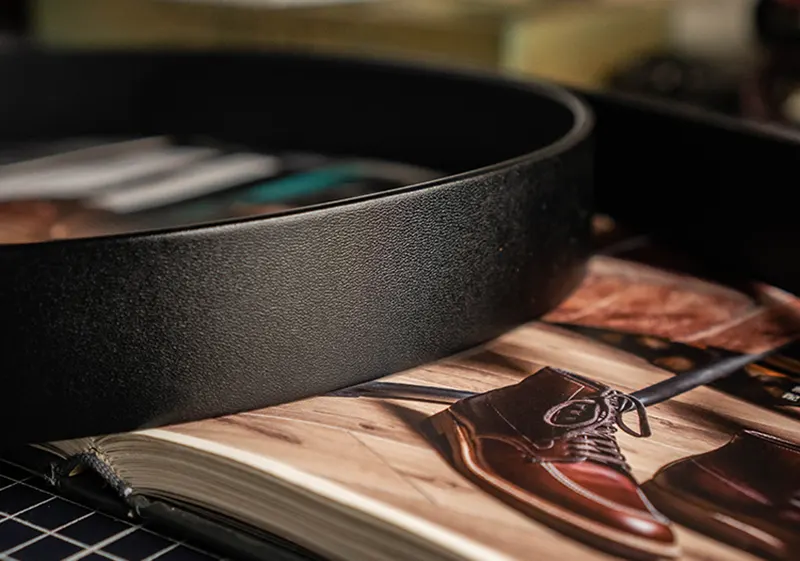 Minimalist Men's Business Automatic Buckle Full-Grain Leather Belt