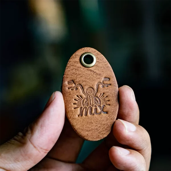 Vintage Vegetable-Tanned Biker Style Full-Grain Leather Keychain Motor