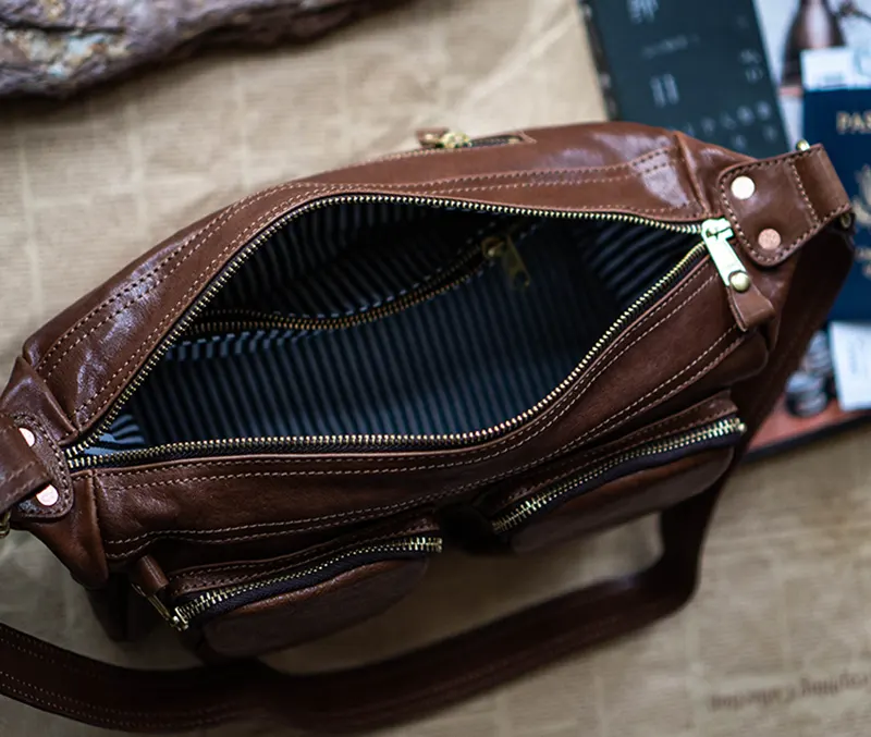 Niche Vegetable-Tanned Leather Motorcycle Crossbody Bag