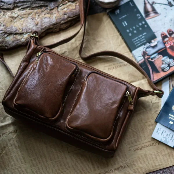 Niche Vegetable-Tanned Leather Motorcycle Crossbody Bag