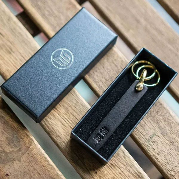 Original Creative Chinese Character Leather Keychain Black