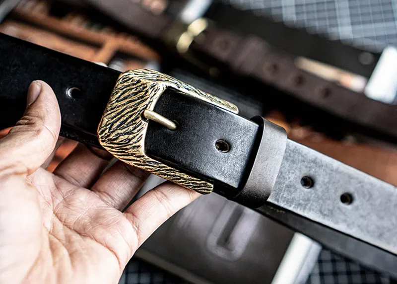 Original Dewaxed Brass Buckle Vintage Full-Grain Leather Belt