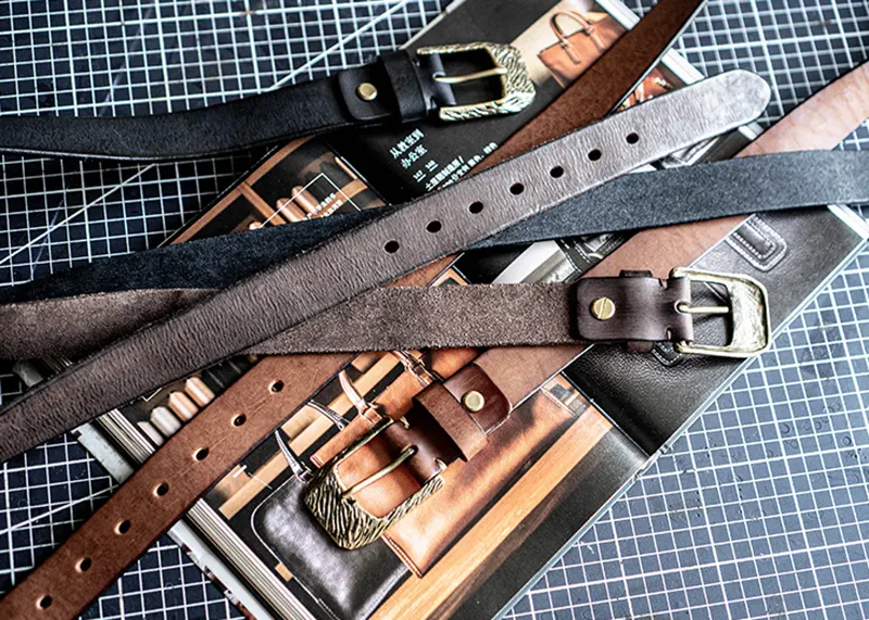 Original Dewaxed Brass Buckle Vintage Full-Grain Leather Belt