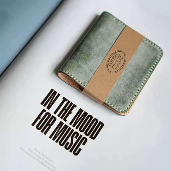 Premium Handmade Fog Wax Cowhide Leather Short Wallet Green