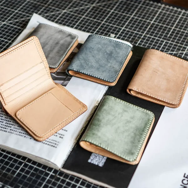 Premium Handmade Fog Wax Cowhide Leather Short Wallet