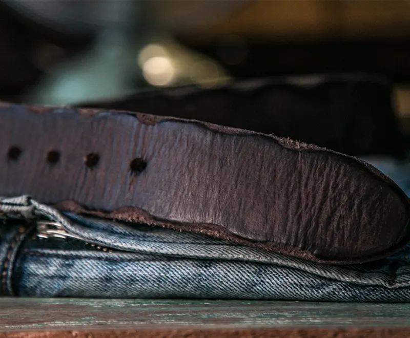 Rugged Vintage Cowhide Leather Workwear Belt with Brass Buckle