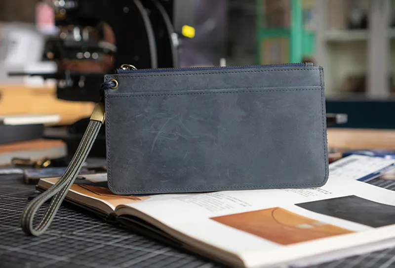 Vintage Fashion Crazy Horse Leather Large-Capacity Clutch Bag