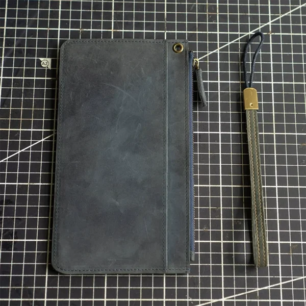 Vintage Fashion Crazy Horse Leather Large-Capacity Clutch Bag