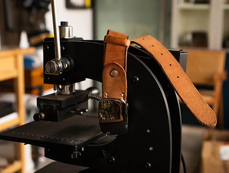 Vintage Full-Grain Leather Belt with Polished Silver Steel Buckle