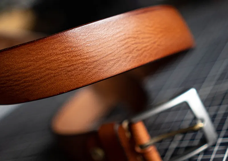 Vintage Handcrafted Vegetable-Tanned Leather Belt Pin Buckle