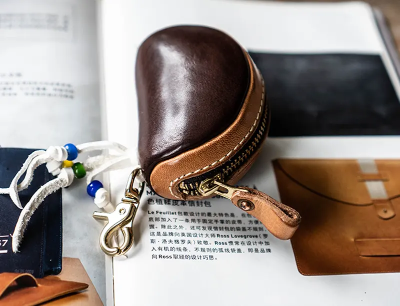 Vintage Vegetable-Tanned Full-Grain Leather Portable Key Case