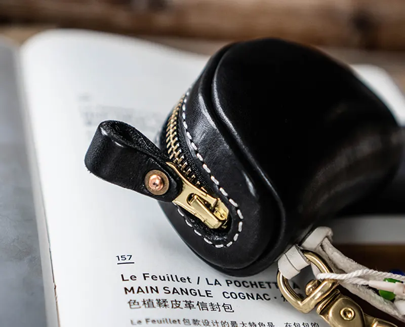 Vintage Vegetable-Tanned Full-Grain Leather Portable Key Case