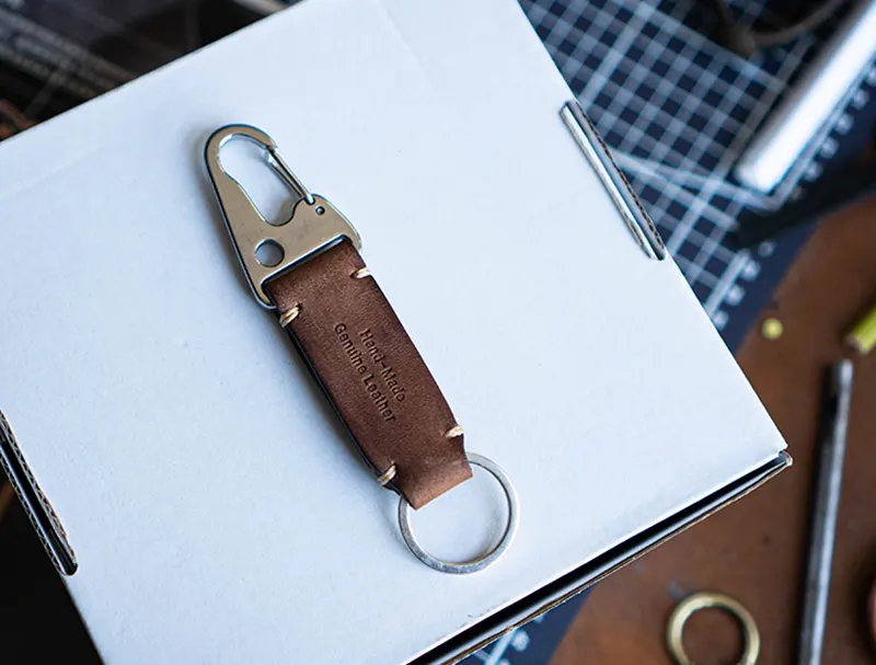 Handcrafted Full-Grain Leather Keychain with Eagle Beak Buckle