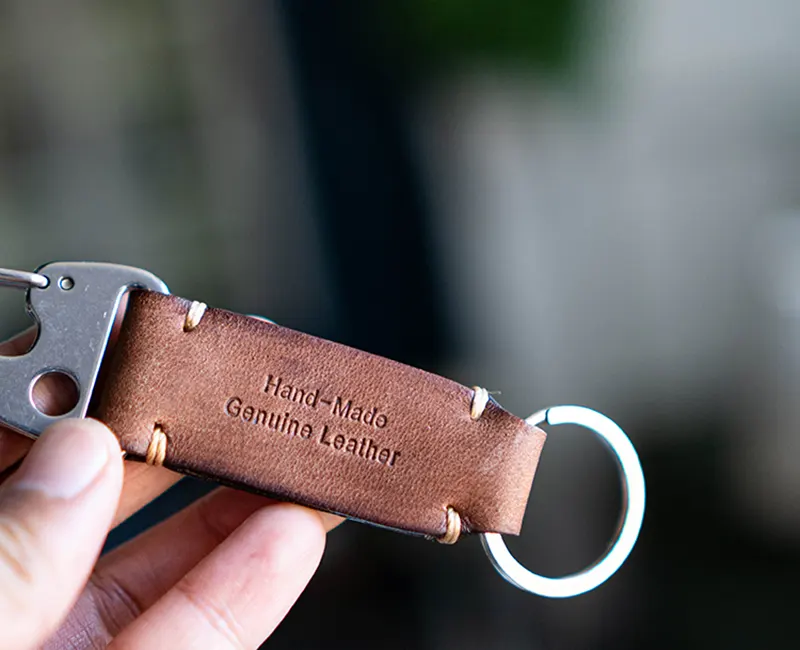 Handcrafted Full-Grain Leather Keychain with Eagle Beak Buckle