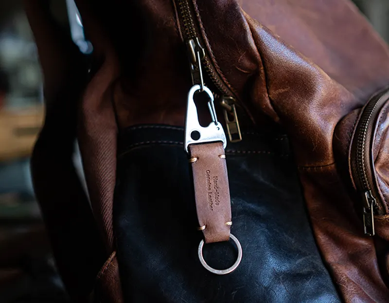 Handcrafted Full-Grain Leather Keychain with Eagle Beak Buckle