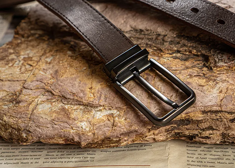 Vintage Handcrafted Full-Grain Leather Men's Belt
