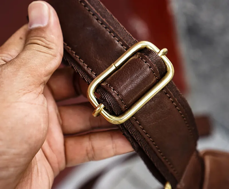 Vintage Vegetable-Tanned Leather Large Capacity Crossbody Bag